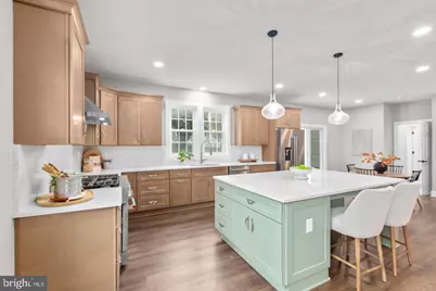 913 Sylvania Avenue, Fredericksburg, VA 22401 - Photo 2