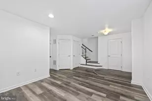 1122 Oakwood St, Fredericksburg, VA 22401 - Photo 12