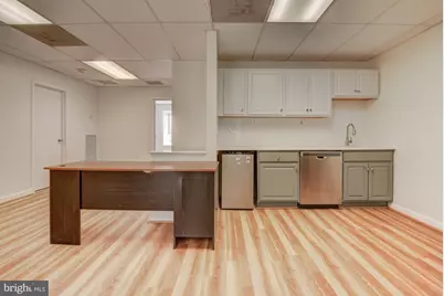 10627 Jones Street #301B, Fairfax, VA 22030 - Photo 8