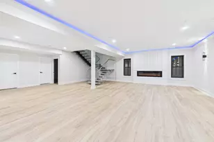 9900 Barbara Ann Ln, Fairfax, VA 22032 - Photo 12