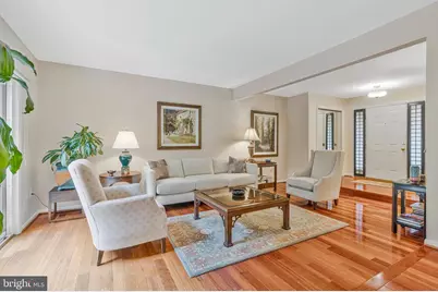 3800 Hemlock Way, Fairfax, VA 22030 - Photo 8