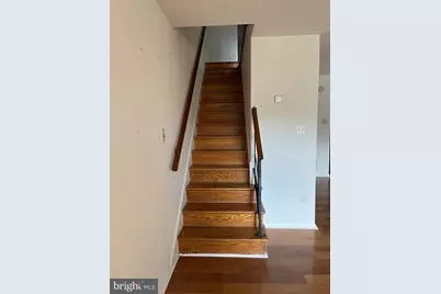 10136 Fair Woods Drive, Fairfax, VA 22030 - Photo 8