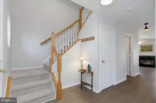 3916 Oak St, Fairfax, VA 22030 - Photo 10