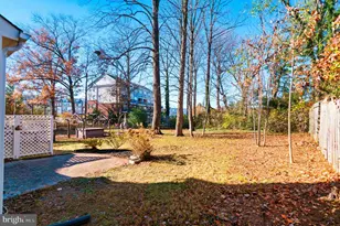 3916 Oak St, Fairfax, VA 22030 - Photo 48