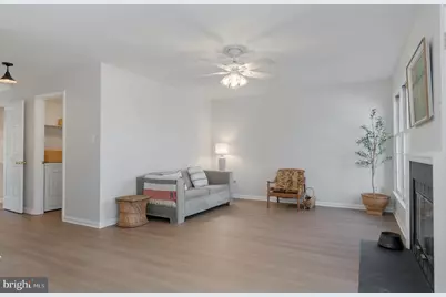 3916 Oak Street, Fairfax, VA 22030 - Photo 22