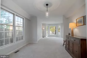 3916 Oak St, Fairfax, VA 22030 - Photo 10