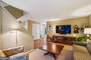 3501 Redwood Ct, Fairfax, VA 22030 - Photo 12