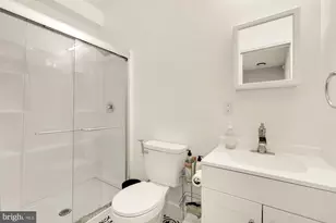 10602 Oak Pl, Fairfax, VA 22030 - Photo 40