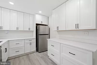 10911 Maple Street, Fairfax, VA 22030 - Photo 12