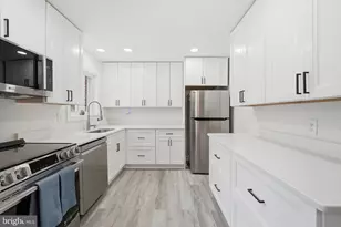 10911 Maple St, Fairfax, VA 22030 - Photo 10