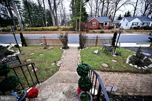 10833 Warwick Ave, Fairfax, VA 22030 - Photo 50