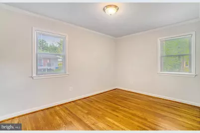 9821 Hampton Lane, Fairfax, VA 22030 - Photo 34