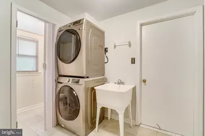 9821 Hampton Lane, Fairfax, VA 22030 - Photo 44