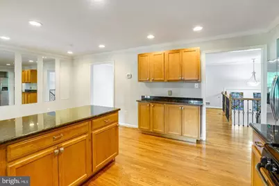 9821 Hampton Lane, Fairfax, VA 22030 - Photo 18