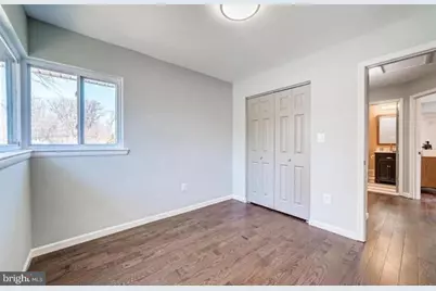 4207 Woodland Drive, Fairfax, VA 22030 - Photo 20