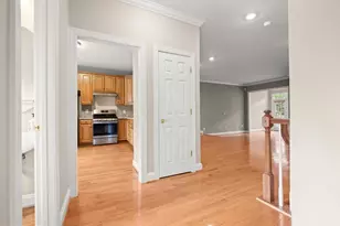 10502 Chancery Ct, Fairfax, VA 22030 - Photo 4