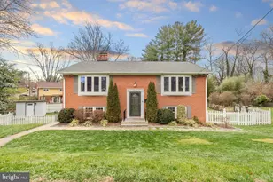 10600 Springmann Dr, Fairfax, VA 22030 - Photo 78