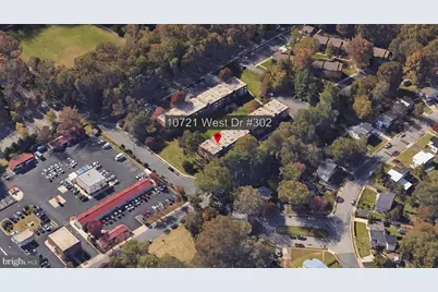 10721 West Drive #302, Fairfax, VA 22030 - Photo 2