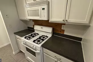 3790 Lyndhurst Dr, Fairfax, VA 22031 - Photo 14