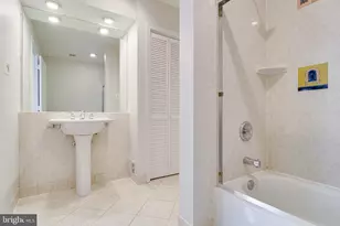 3227 Dunster Ct, Fairfax, VA 22030 - Photo 18