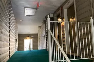 4120 Vanderbilt Ct, Fairfax, VA 22030 - Photo 4