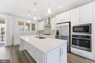 3754 Mayors Wy, Fairfax, VA 22030 - Photo 16