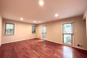 3126 Flintlock Rd, Fairfax, VA 22030 - Photo 6