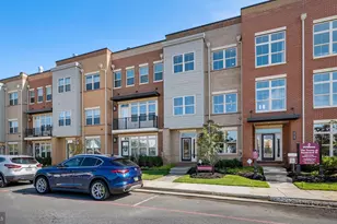 3727 Mayors Wy, Fairfax, VA 22030 - Photo 2