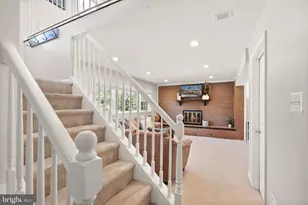 3130 Flintlock Rd, Fairfax, VA 22030 - Photo 38