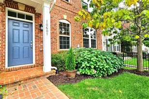 10607 School St, Fairfax, VA 22030 - Photo 2