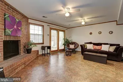 3898 University Drive, Fairfax, VA 22030 - Photo 22