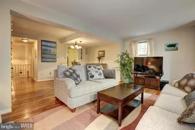 3898 University Drive, Fairfax, VA 22030 - Photo 14