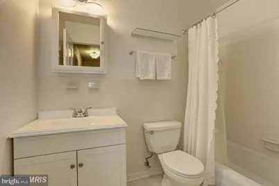 3898 University Drive, Fairfax, VA 22030 - Photo 10