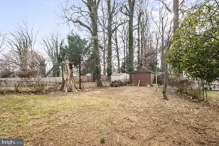 10725 Maple St, Fairfax, VA 22030 - Photo 36