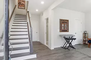 3595 Aster St, Fairfax, VA 22030 - Photo 4