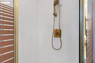 4009 Roberts Rd, Fairfax, VA 22032 - Photo 32