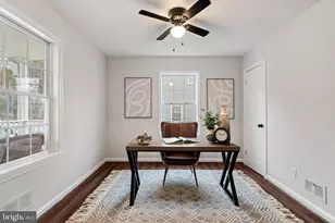 4009 Roberts Rd, Fairfax, VA 22032 - Photo 10