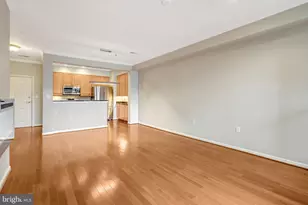 10328 Sager Ave, Fairfax, VA 22030 - Photo 16