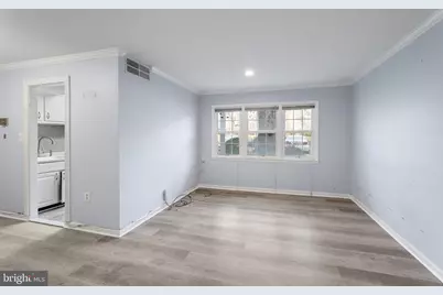 9453 Fairfax Boulevard #104, Fairfax, VA 22031 - Photo 6