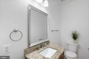 10505 Captain John Smith Ct, Fairfax, VA 22030 - Photo 14