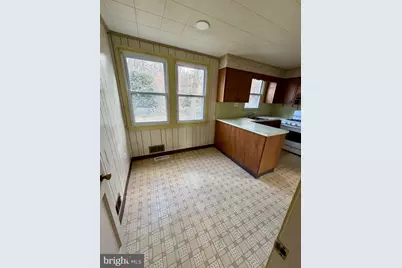 4023 Woodland Drive, Fairfax, VA 22030 - Photo 4