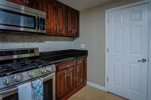 10626 Ashby Pl, Fairfax, VA 22030 - Photo 38