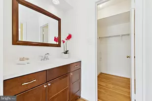 9896 Cardinal, Fairfax, VA 22030 - Photo 20