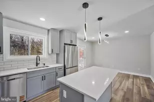 3629 Parklane Rd, Fairfax, VA 22030 - Photo 10