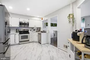 9622 Ridge Ave, Fairfax, VA 22030 - Photo 10