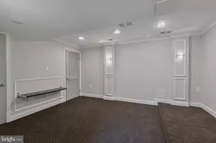 3911 Egan Dr, Fairfax, VA 22030 - Photo 26