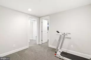 3817 Ren Rd, Fairfax, VA 22030 - Photo 28