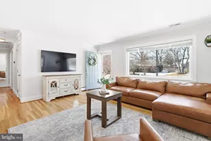 3817 Ren Rd, Fairfax, VA 22030 - Photo 4