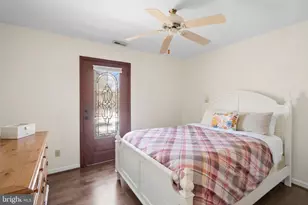 4101 Roberts Rd, Fairfax, VA 22032 - Photo 12