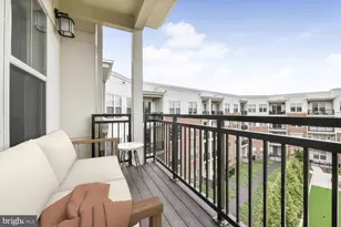 10755 Fairgrounds Dr, Fairfax, VA 22030 - Photo 12